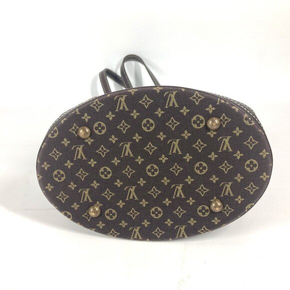 LOUIS VUITTON Brown Monogram Canvas Shoulder Bag - Picture 4 of 16